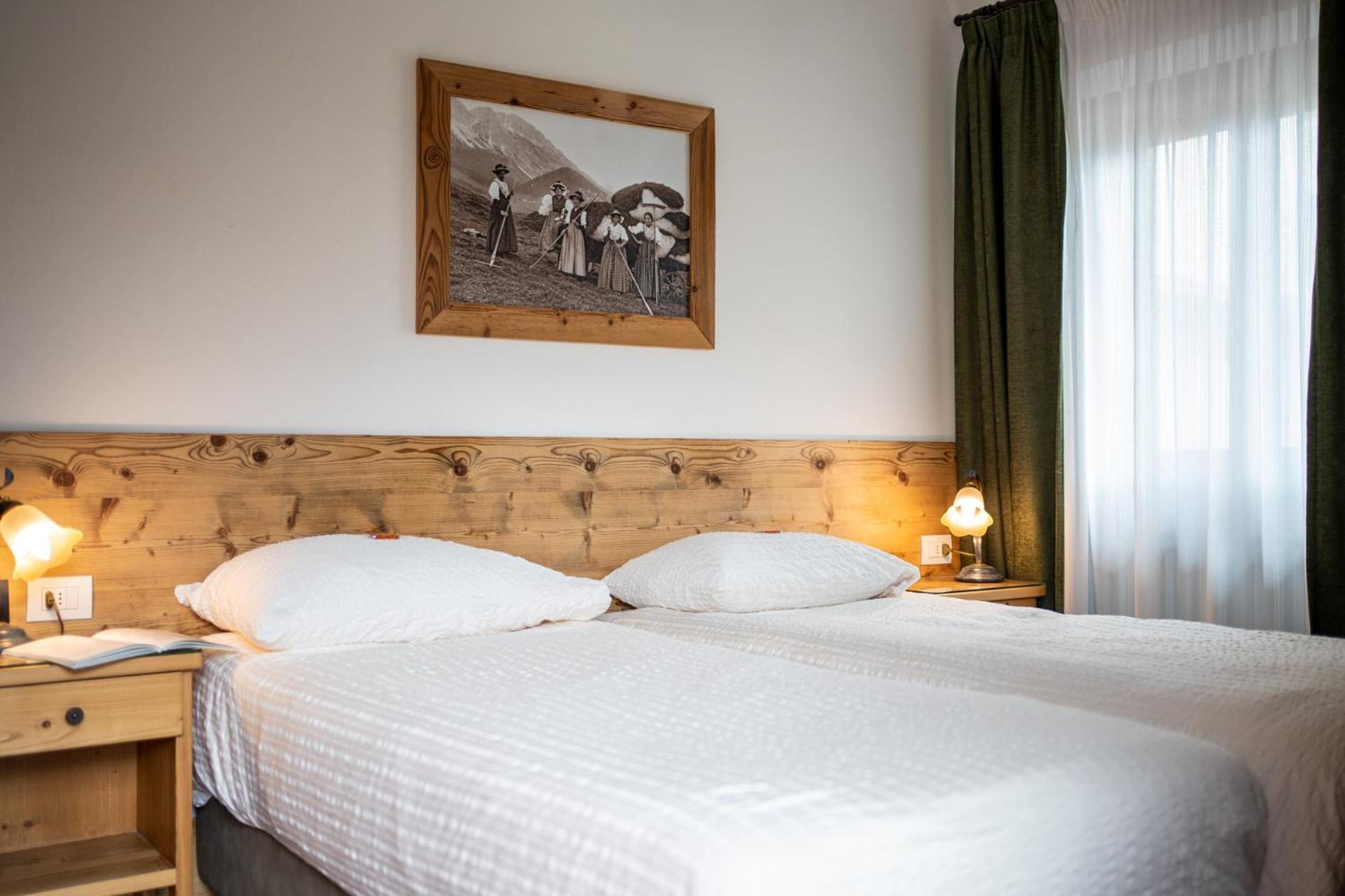 Hotel Panda Cortina- Ricarica Auto Elettriche Cortina dʼAmpezzo Exterior foto